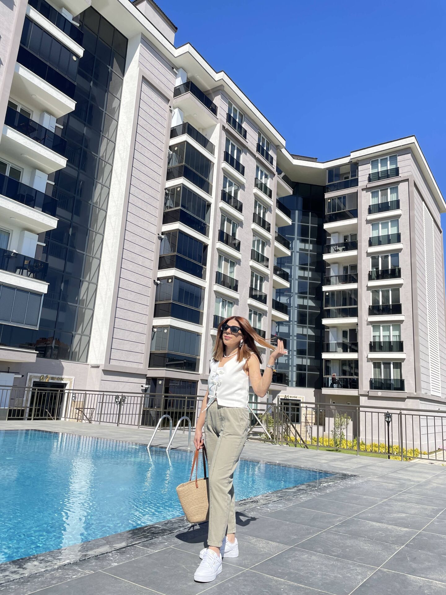 Haki Gabardin Çımalı Havuç Pantolon