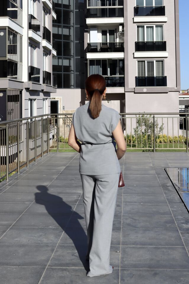 İnce Kuşaklı Gri Renk Poliviskon İkili Takım