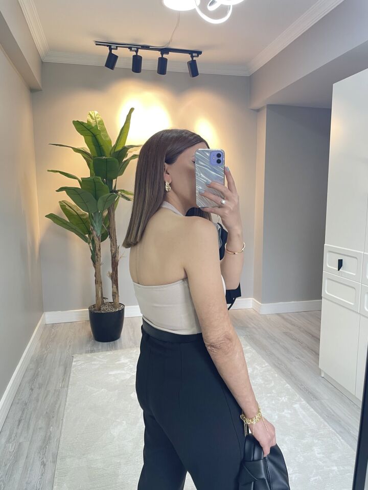 Antorium Halter Yaka Bluz / Siyah - Bej